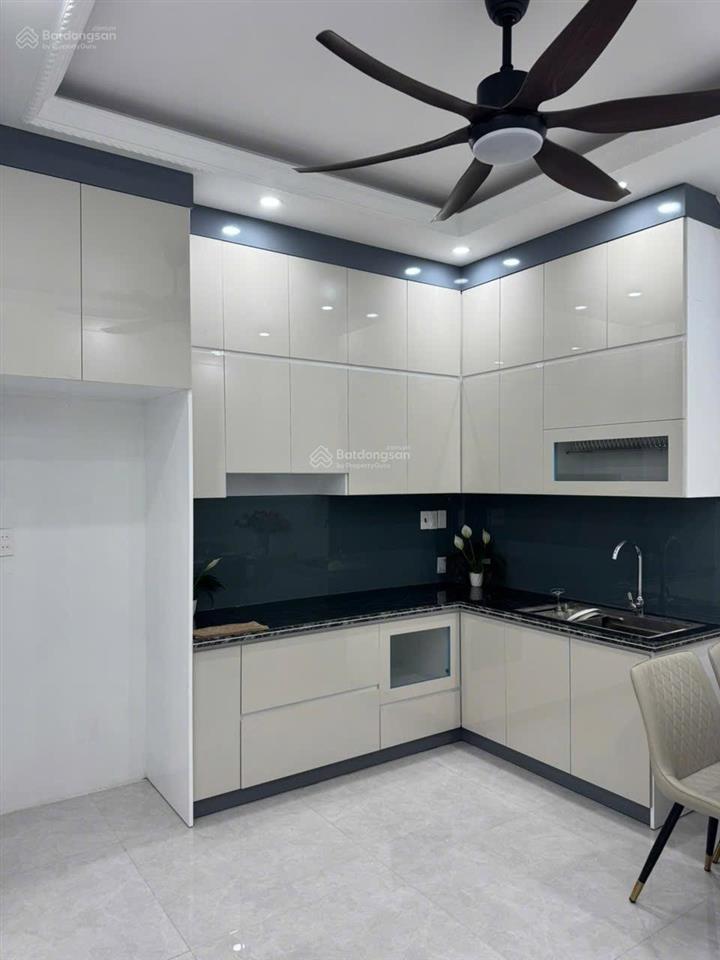 Bán nhà 4 gần mặt đường hàng kênh chỉ nhỉnh 4 tỷ chút