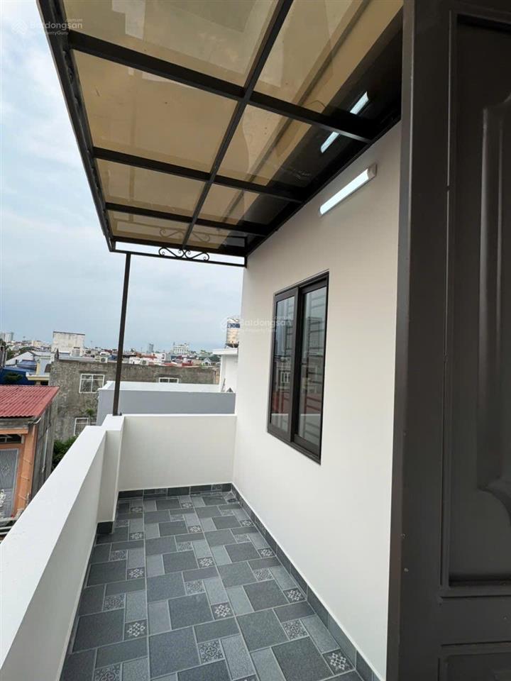 Bán nhà 4 gần mặt đường hàng kênh chỉ nhỉnh 4 tỷ chút