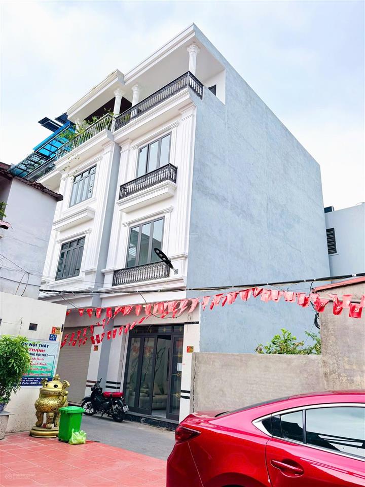 Nhà mới xây độc lập oto đỗ cửa giáp mặt đường hồ sen hơn 5 tỷ hàng hiếm