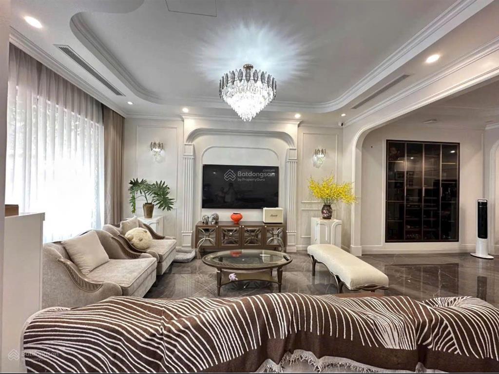 Chủ mua căn to hơn nhượng lại căn nhà tâm huyết full nội thất nhật khẩu vinhomes marina cầu rào 2