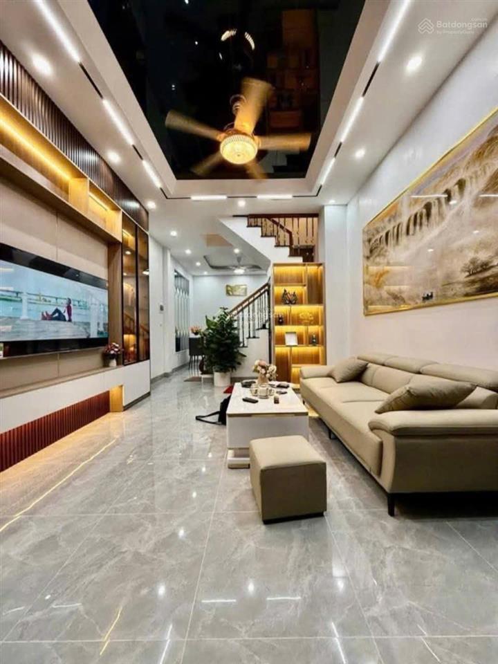 Bán nhà văn quán hà đông ,nhà dân xây 5 tầng ngõ thông gần hồ văn quán dt31m x giá 7.5 tỷ