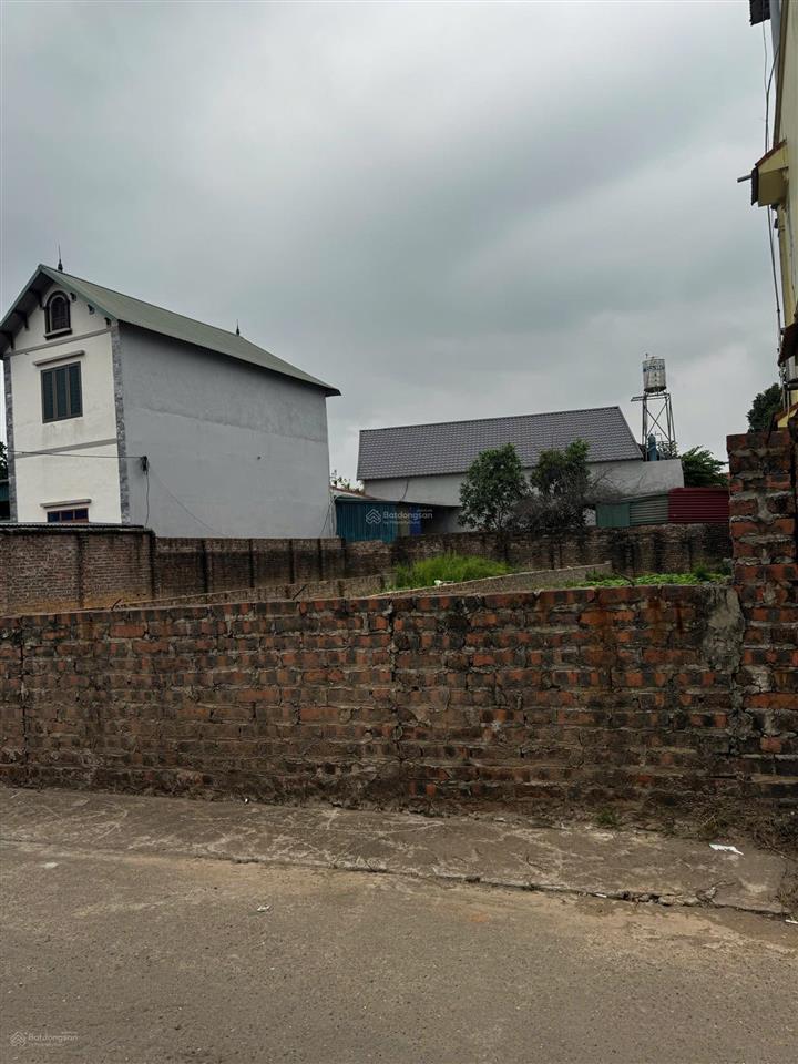 Bán đất mặt đường lập trí vị trí đẹp giá dưới 5tỷ