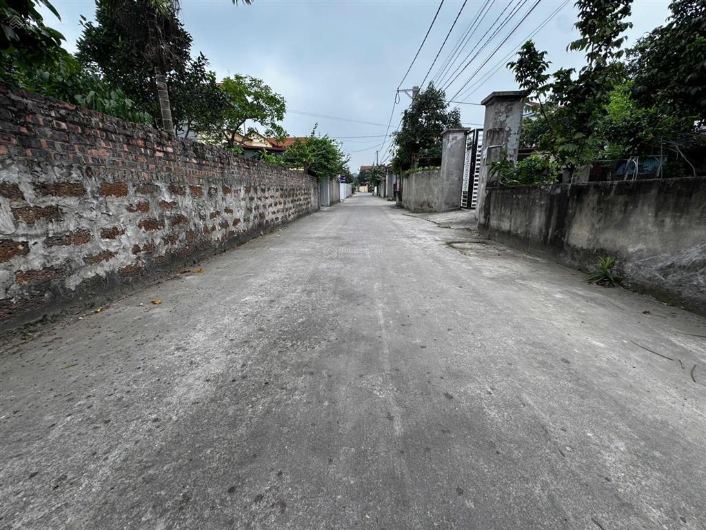 Bán đất mặt đường lập trí vị trí đẹp giá dưới 5tỷ