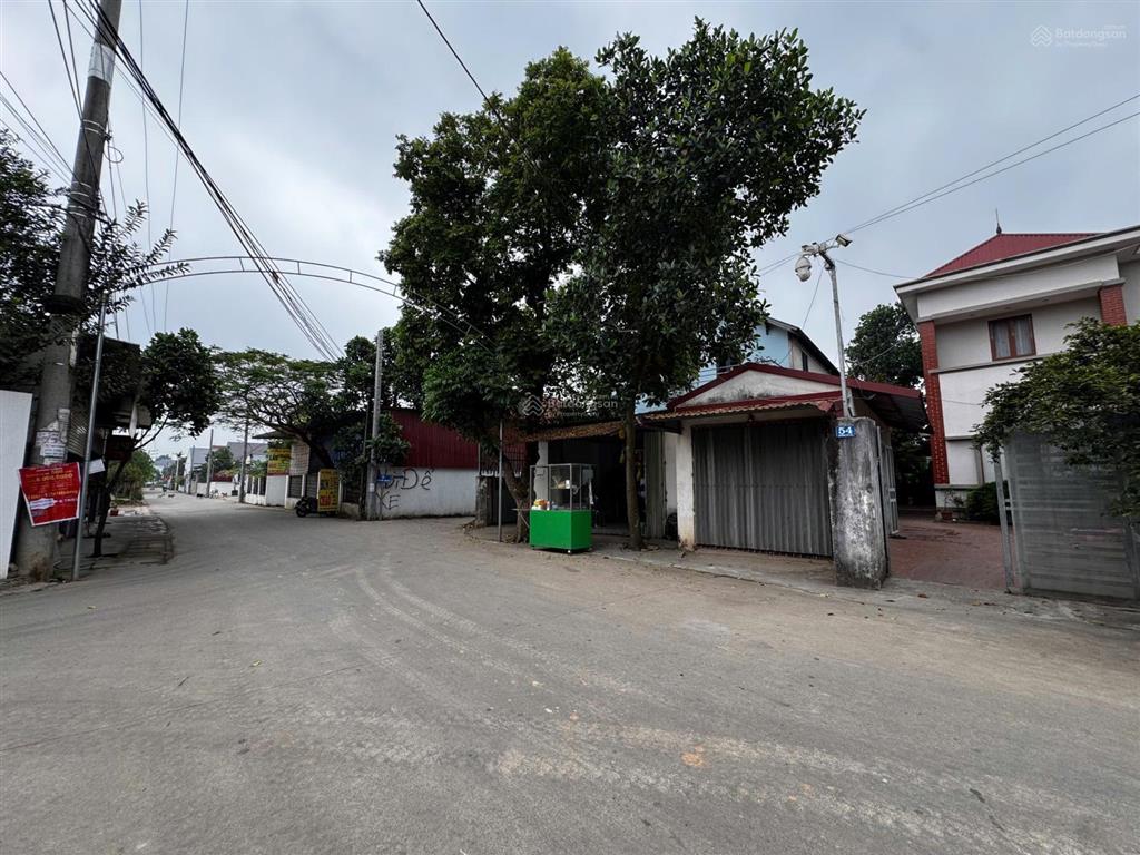 Bán đất mặt đường lập trí vị trí đẹp giá dưới 5tỷ