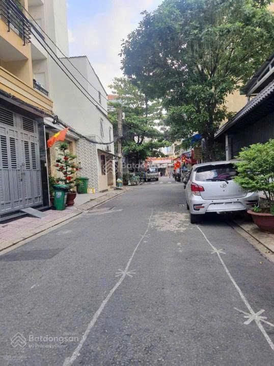 Khu vip ngay etown cộng hòa  nhà ga t3  kinh doanh đỉnh  hẻm 8m cực đẹp  ngang 6m  giá9,9 tỷ