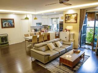 Chung cư cao cấp imperia sky garden. dt 97 m giá chỉ hơn 10 tỷ. căn góc 3 ngủ  nội thất xịn
