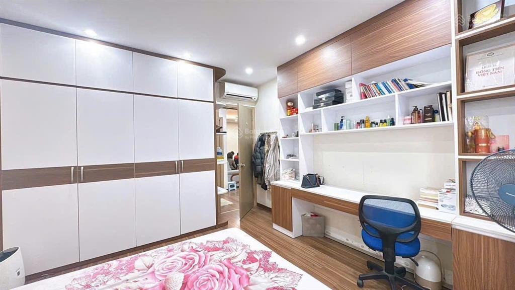 Bán căn hộ chung cư new horizon city  87 lĩnh nam, 7,35 tỷ, 102 m2, view đẹp full nội thất