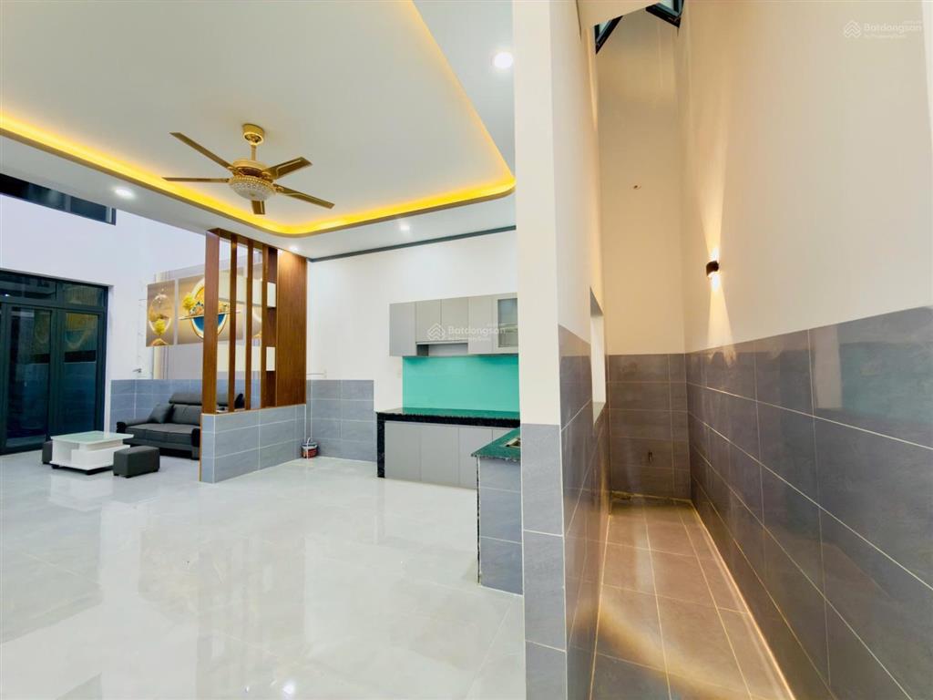 Bán nhà 1 trệt 1 lầu trảng dài biên hòa giá 3,39 tỷ sân ô tô
bạn đang tìm nhà trảng dài gần bùi