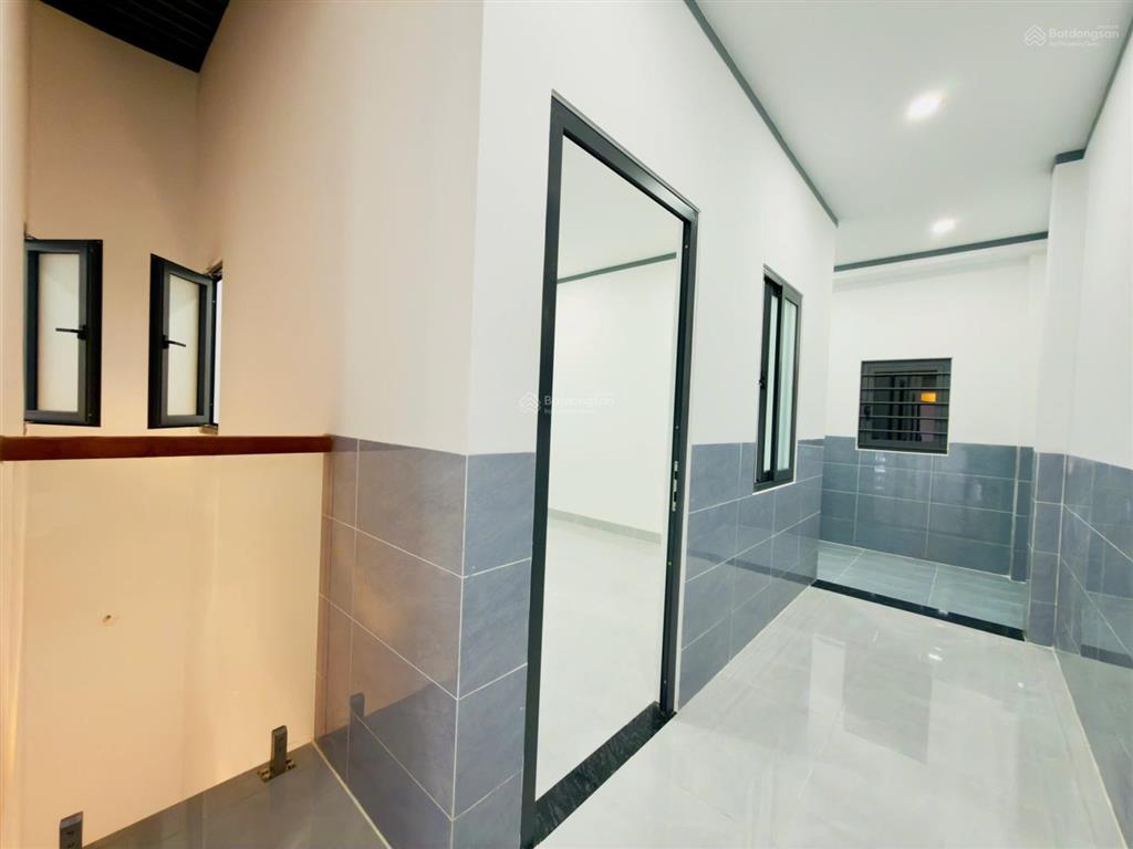 Bán nhà 1 trệt 1 lầu trảng dài biên hòa giá 3,39 tỷ sân ô tô
bạn đang tìm nhà trảng dài gần bùi