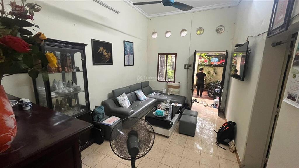 Nhà tại kim ngưu, 19,5 tỷ, 93,5m2, giá siêu hời, đẹp