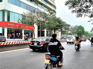 Bán nhà mặt phố lạc long quân 192m2, giá 85 tỷ. tây hồ