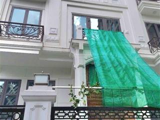 Bán nhà ngọc hà 260m2, 7 tầng giá 60 tỷ. ba đình