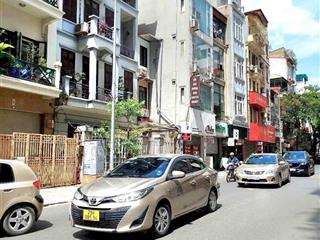 Bán nhà mặt phố đốc ngữ 160m2, giá 31 tỷ. ba đình