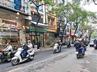 Bán nhà mặt phố bưởi 165m2, giá 55 tỷ. tây hồ