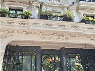 Bán nhà mặt phố giang văn minh 285m2, 11 tầng giá 346 tỷ. ba đình