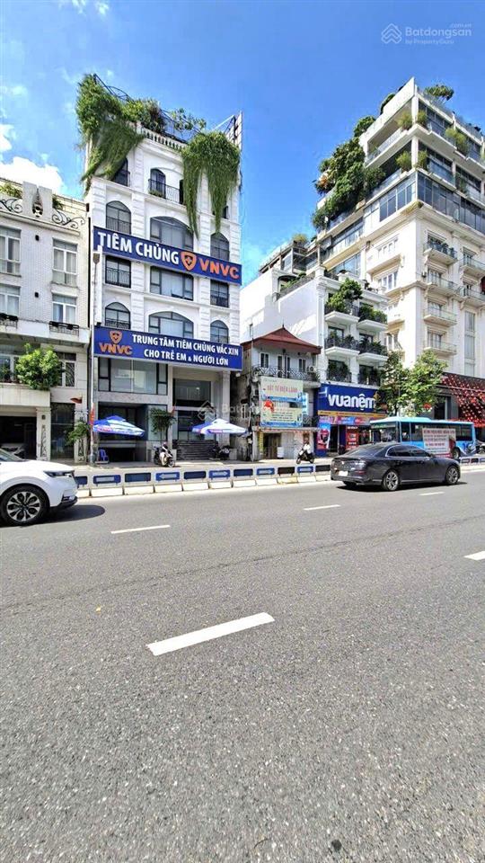 Bán nhà mặt phố nghi tàm 195m2, giá 134 tỷ. tây hồ