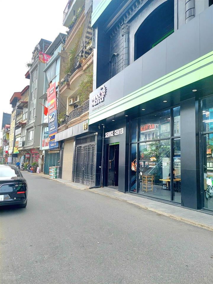 Bán nhà mặt phố âu cơ 165m2, 5 tầng giá thỏa thuân. tây hồ