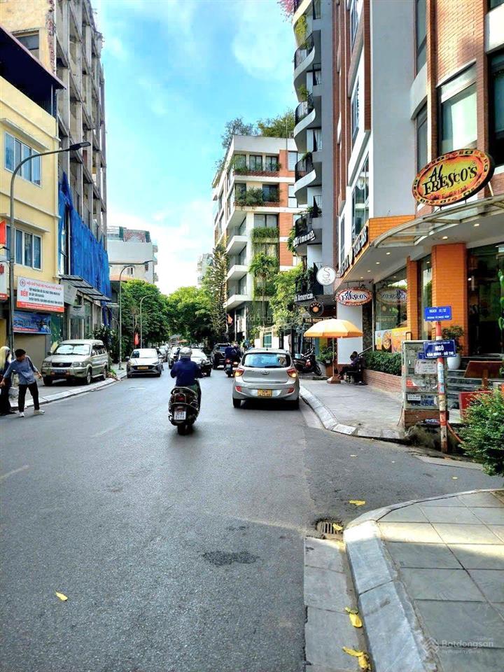 Bán nhà mặt phố tô ngọc vân 165m2, 9 tầng giá thỏa thuận.