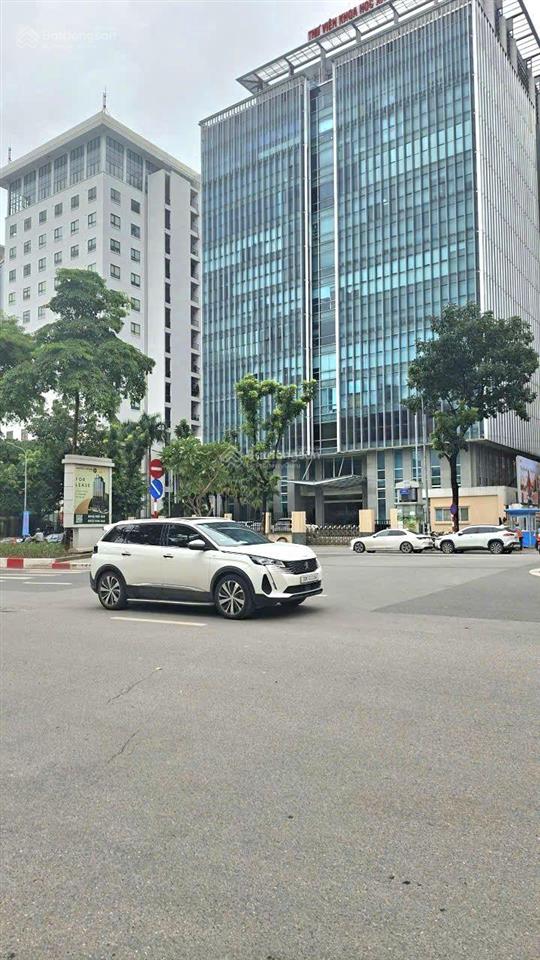 Bán nhà liễu giai 182m2, 7 tầng gía 120 tỷ. ba đình