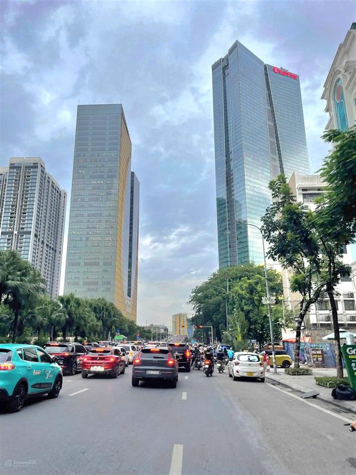 Bán nhà mặt phố đào tấn 163m2, 7 tầng 1 hầm giá 121 tỷ. ba đình