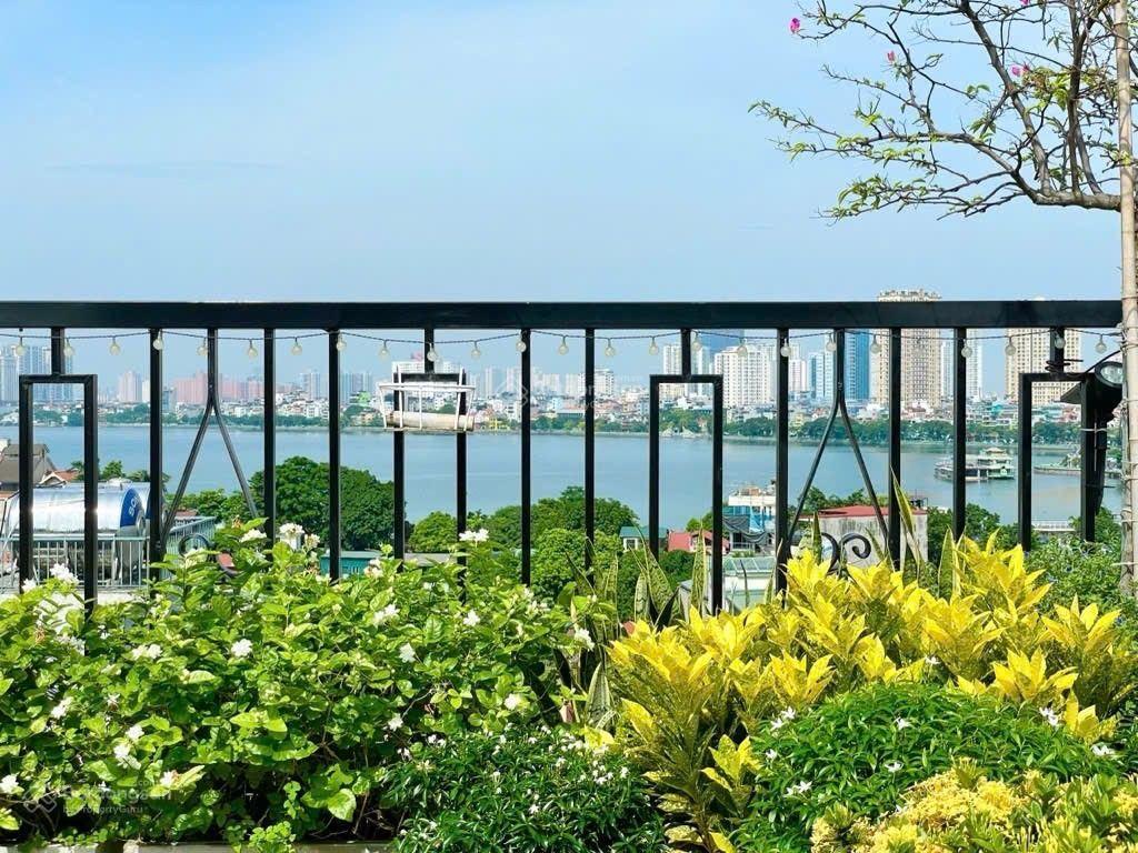 Bán nhà âu cơ 155m2, 9 tầng giá 43 tỷ. tây hồ