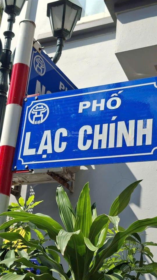 Bán nhà mặt phố lạc chính 250m2, 11 tầng giá 160 tỷ. ba đình