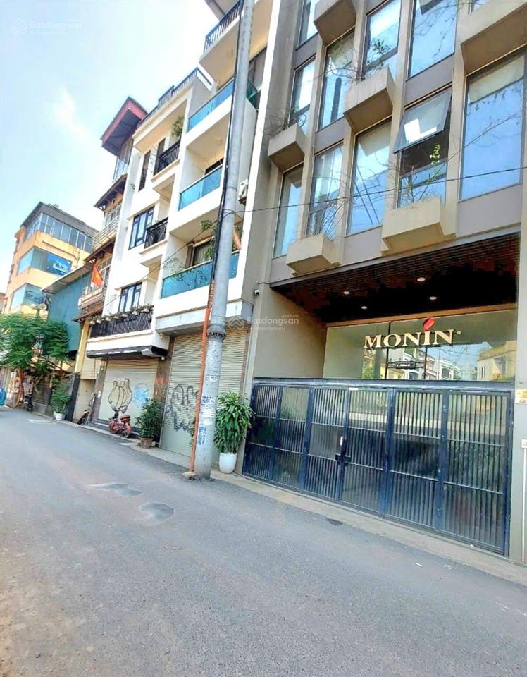 Bán nhà mặt phố âu cơ 180m2, 5 tầng 1 hầm giá 77 tỷ. tây hồ
