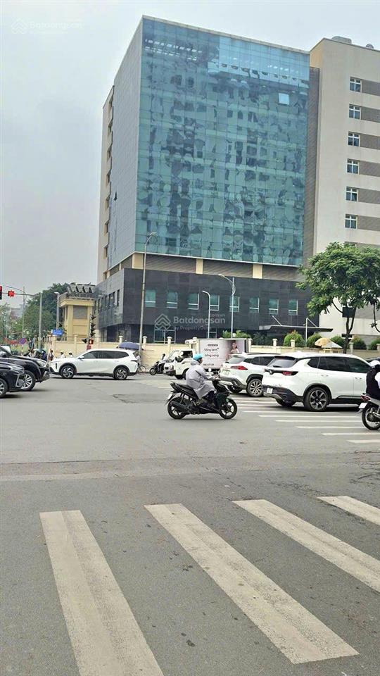 Bán nhà mặt phố đại cồ việt 550m2, 11 tầng 2 hầm giá 690 tỷ. hai bà trưng