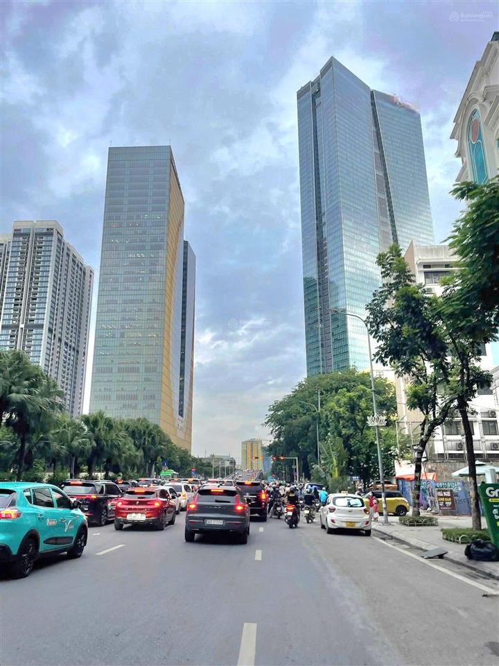 Bán nhà mặt phố trần vỹ 145m2, 11 tầng giá 95 tỷ. cầu giấy.