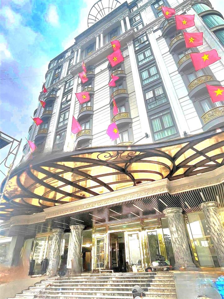 Bán nhà mặt phố giang văn minh 300m2, 11 tầng 1 hầm giá 325 tỷ. ba đình