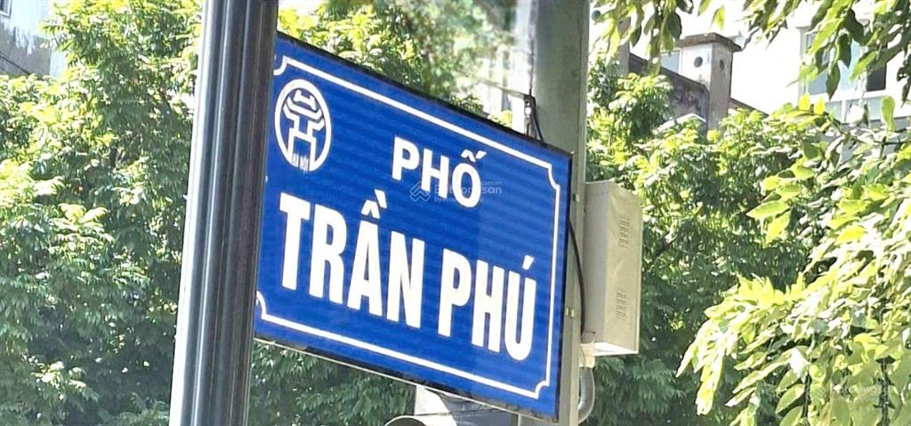 Bán nhà mặt phố trần phú 265m2, giá 350 tỷ. ba đình
