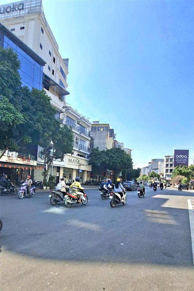 Bán nhà mặt phố trần phú 265m2, giá 350 tỷ. ba đình