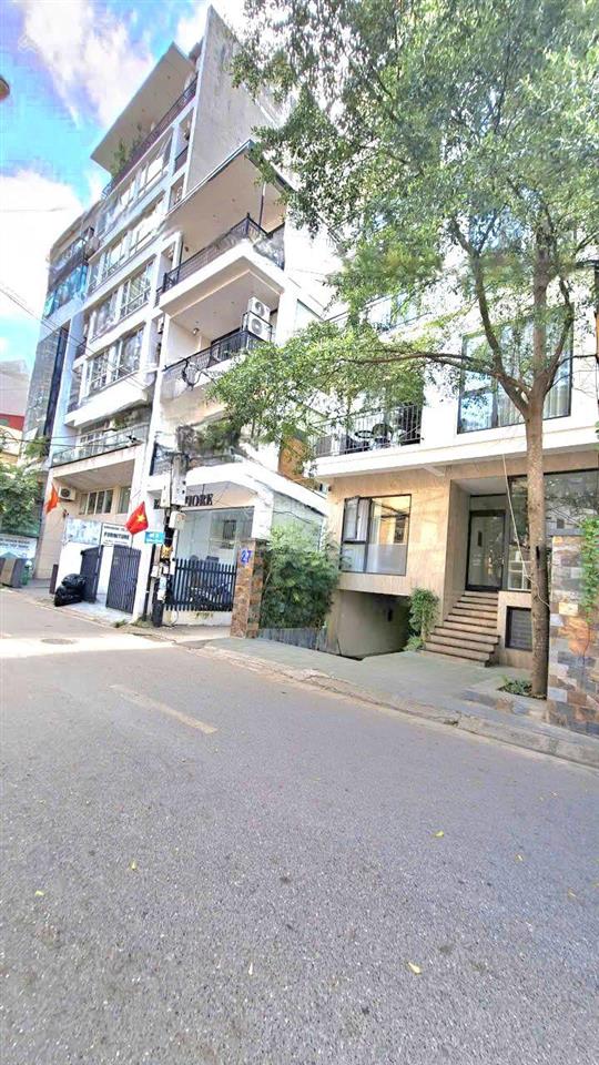 Bán nhà mặt phố đường tây hồ 135m2, 9 tầng 1 hầm giá 105 tỷ. tây hồ