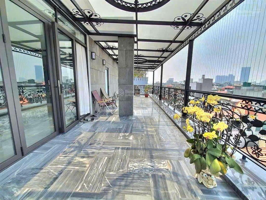 Bán nhà mặt phố đường tây hồ 135m2, 9 tầng 1 hầm giá 80 tỷ. tây hồ