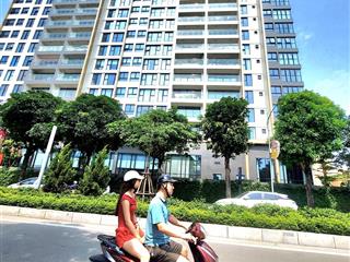 Bán biệt thự lạc long quân 395m2, giá 102 tỷ. tây hồ