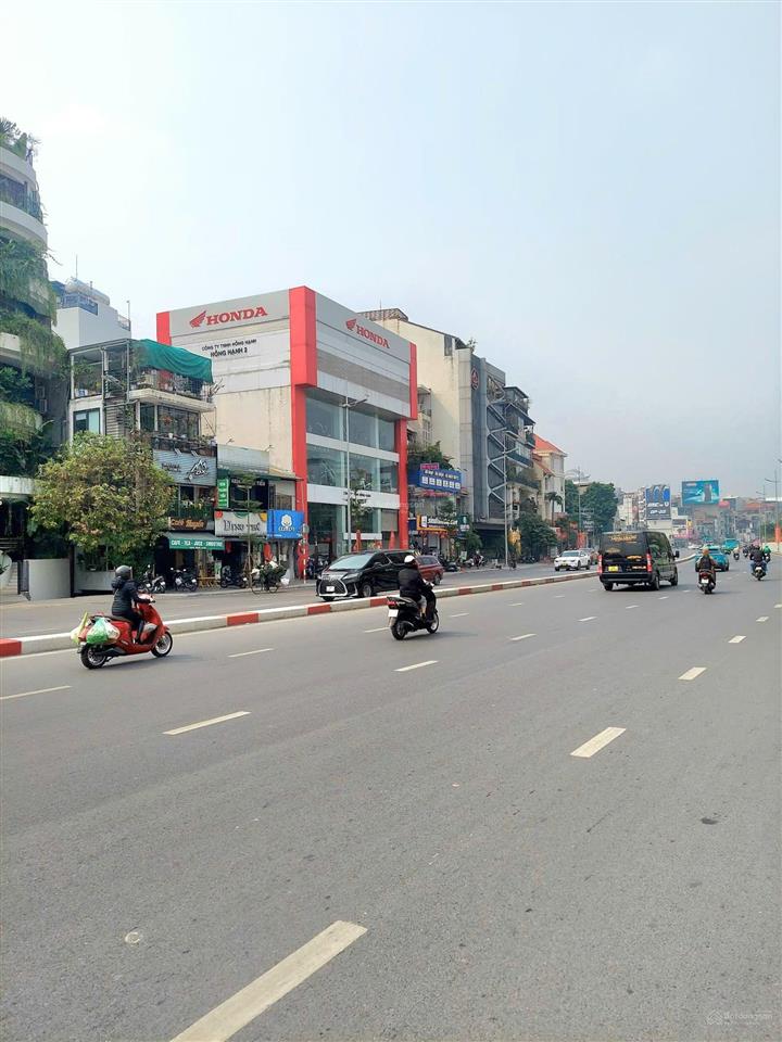 Bán nhà mặt phố âu cơ 180m2, 6 tầng 1 hầm giá 76 tỷ. tây hồ