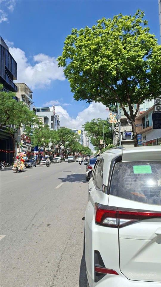 Bán nhà mặt phố vạn phúc 55m2, 7 tầng giá 39 tỷ. ba đình