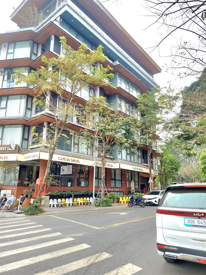 Bán nhà võng thị 95m2, 9 tầng 1 hầm giá 52 tỷ. tây hồ
