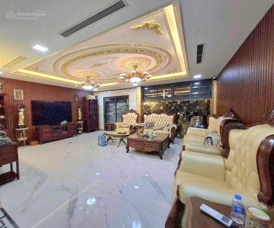 Bán biệt thự tại đường tây hồ 265m2, giá 95 tỷ. tây hồ