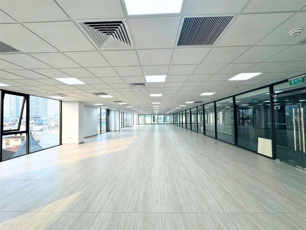 Bán nhà mặt phố nguyễn văn huyên 220m2, 11 tầng giá 178 tỷ. cầu giấy