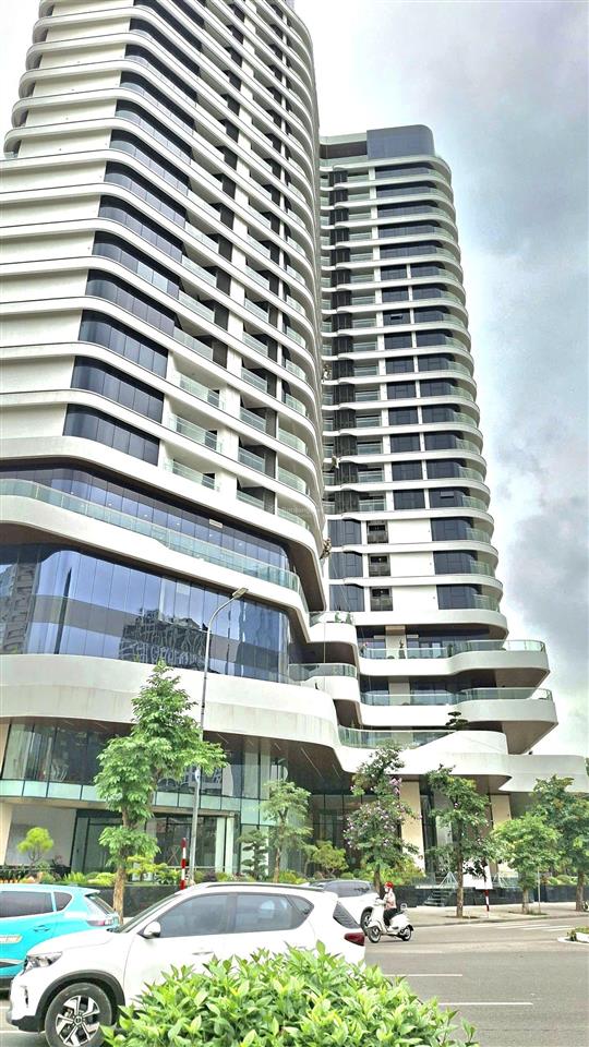 Bán nhà mặt phố liễu giai 180m2, 7 tầng giá 120 tỷ. ba đình