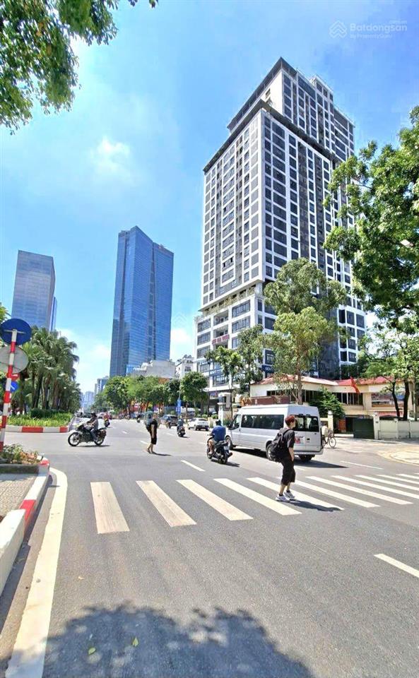 Bán nhà mặt phố đào tấn 175m2, 7 tầng giá 121 tỷ. ba đình