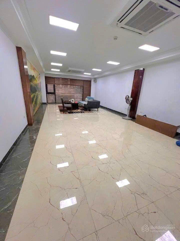 Bán nhà linh lang 100m2, 6 tầng giá 50 tỷ. ba đình