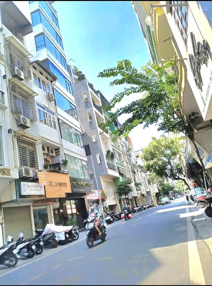 Bán nhà linh lang 100m2, 6 tầng giá 50 tỷ. ba đình