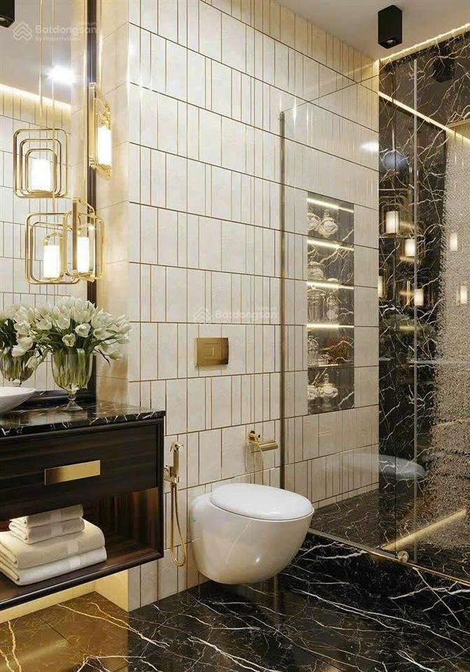 Bán nhà mặt phố linh lang 119m2, 7 tầng giá 67,5 tỷ. ba đình