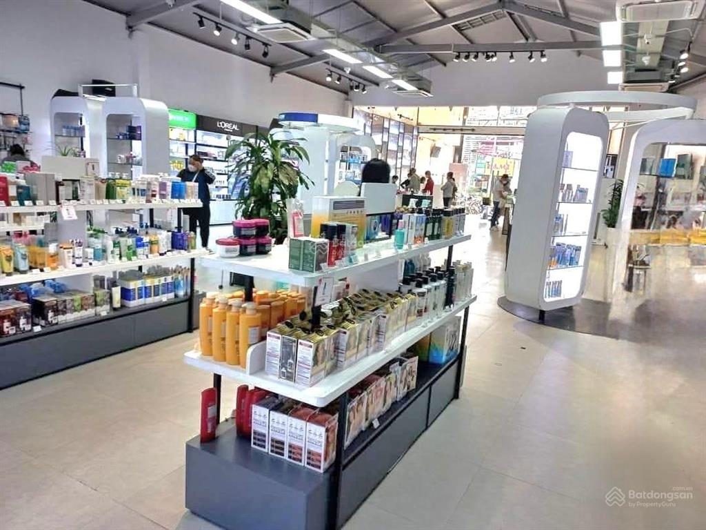 Bán nhà mặt phố nguyễn khắc nhu 200m2, giá 129 tỷ. ba đình