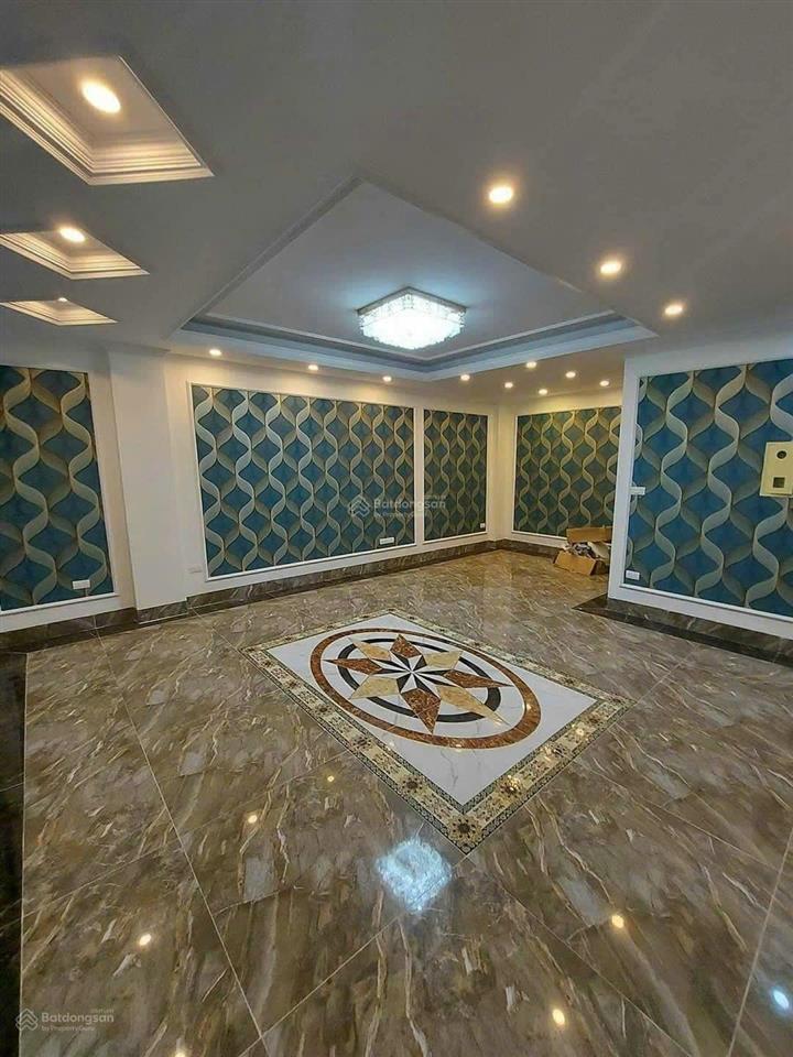 Bán nhà mặt phố phó đức chính 110m2, giá 42 tỷ. ba đình