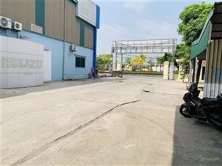 Cho thuê kho xưởng tại mặt phố lĩnh nam, hoàng mai. 480m2, có sân chung , mái cao 7m, giá 135k