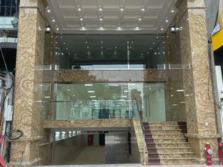 Chính chủ cho thuê nhà mp ngô gia tự, đức giang 300m2 8 tầng 1 hầm, 2 thang máy, giá 250 triệu