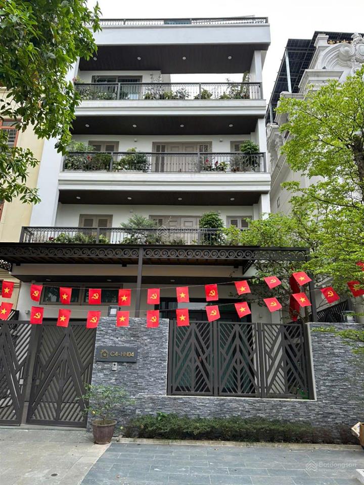 Chính chủ cần cho thuê nhà biệt thự tại kđt việt hưng, long biên, 200m2 xd 4 tầng, giá 45 triệu